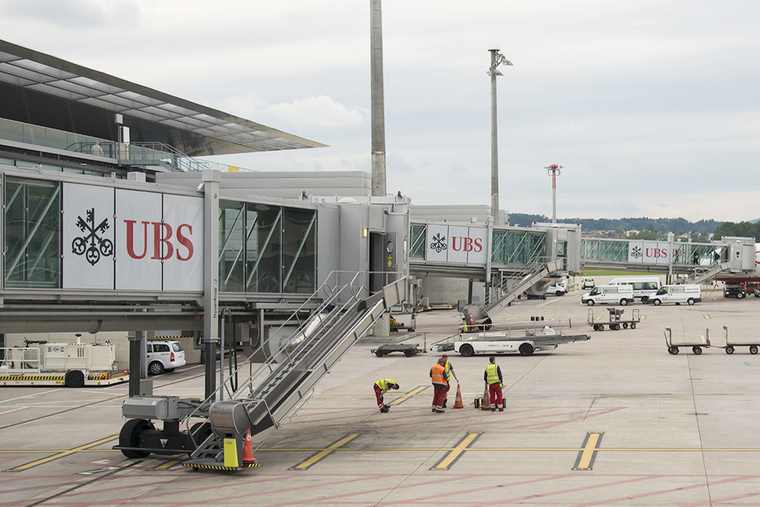 UBS 03