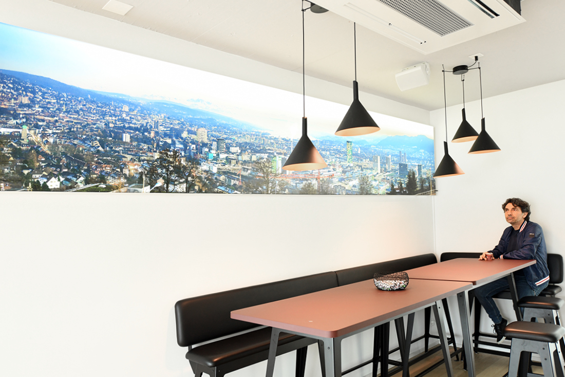 Wandbild im Bistro
