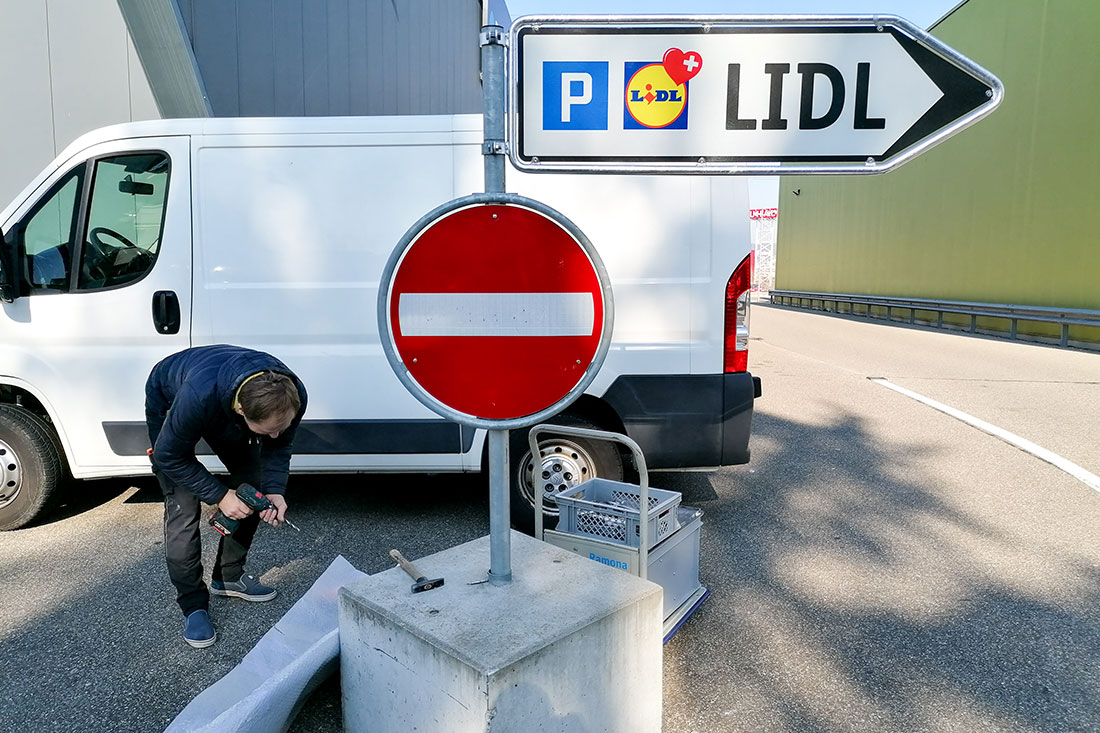 Verkehrsschilder für Lidl Schweiz in Oftringen